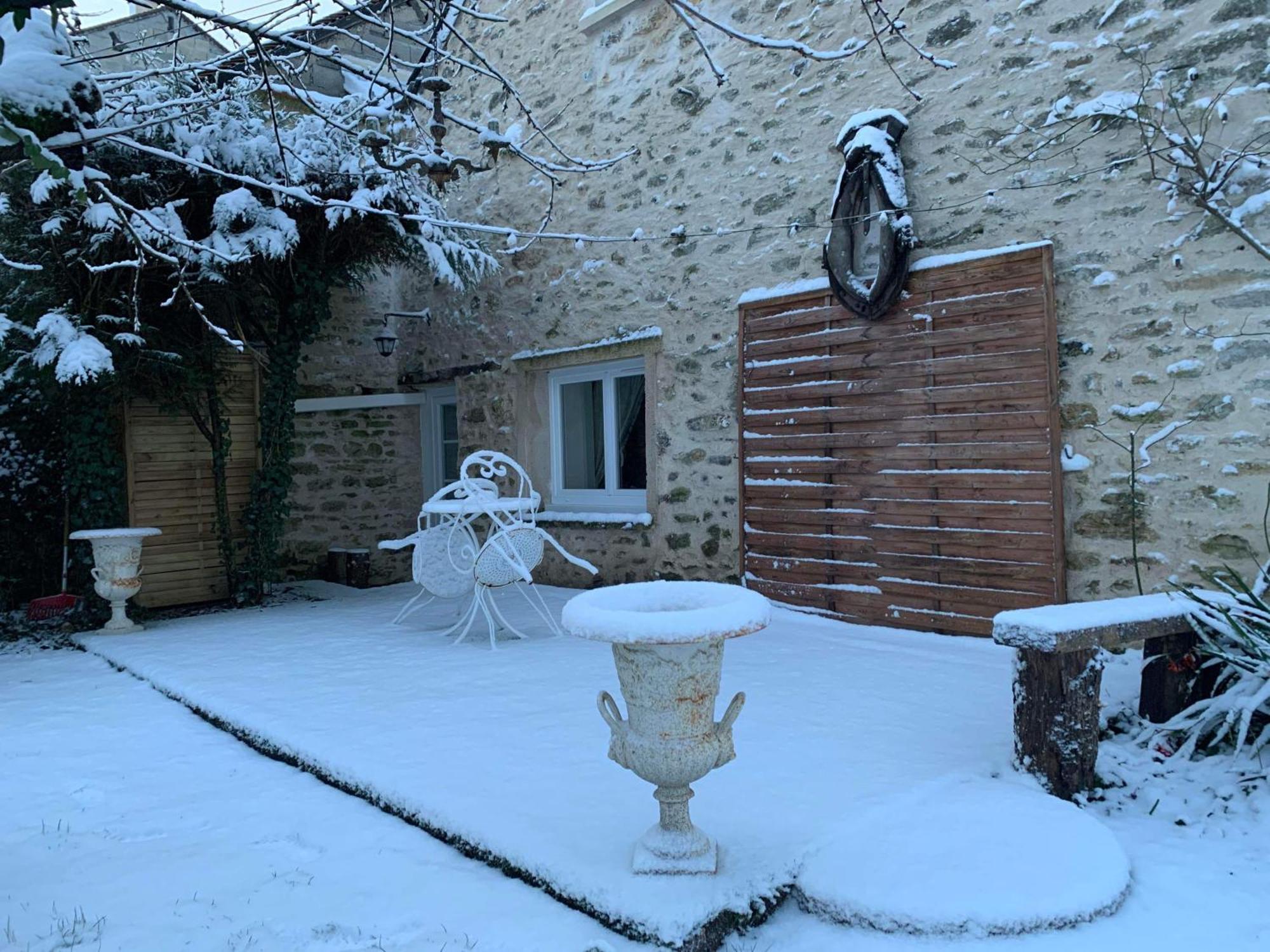 Paradis Fleuri à Chaussy Chaussy  Extérieur photo